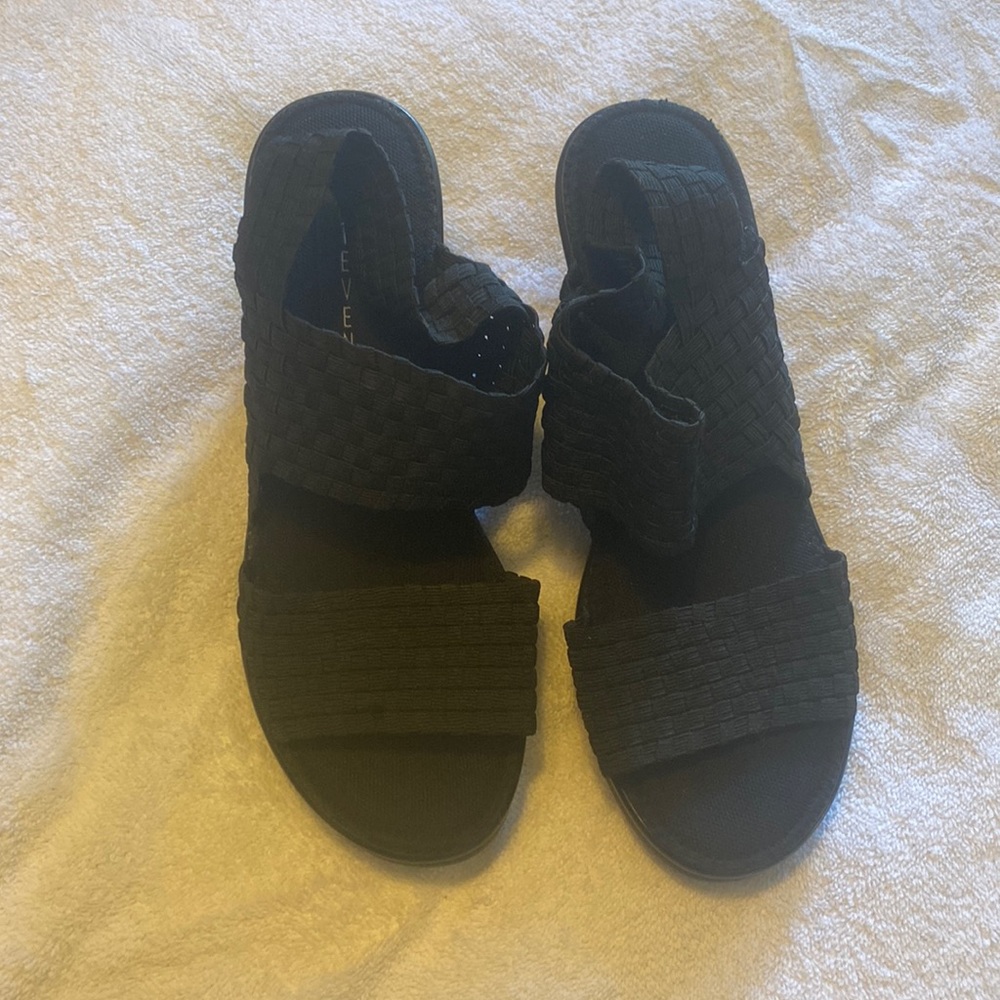 Black elastic sandal heel Steven by Steve madden
